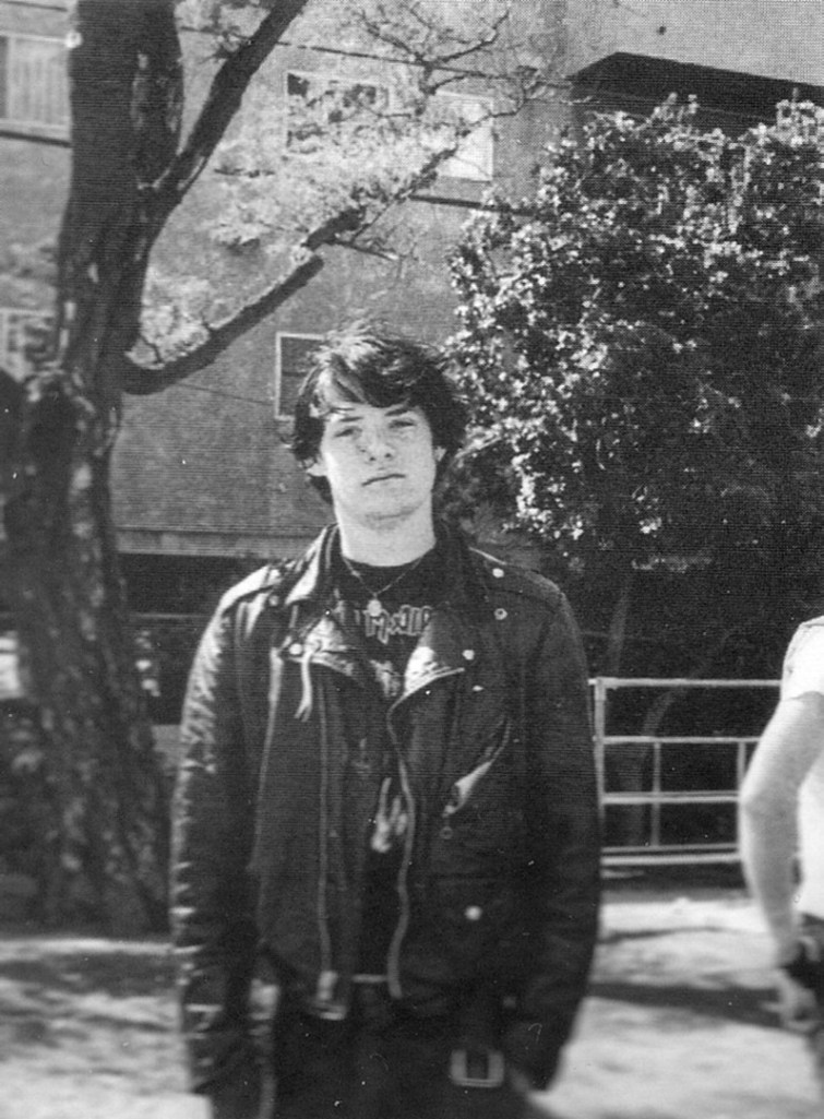 1111RVCA Raymond.jpg_Opt